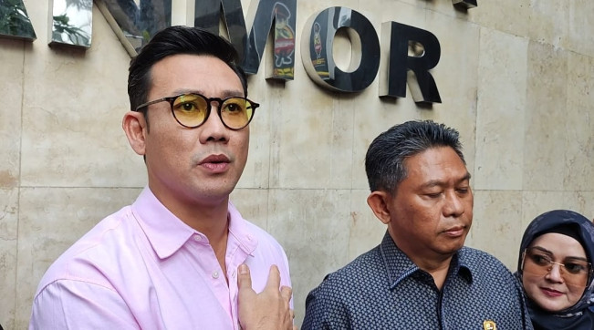 Denny Sumargo Diperiksa Polda Metro Atas Laporan Farhat Abbas: BAP 13 Pertanyaan